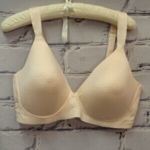 Soft Pink Bali Comfort Bra w/Cool Comfort Fabric, NWT